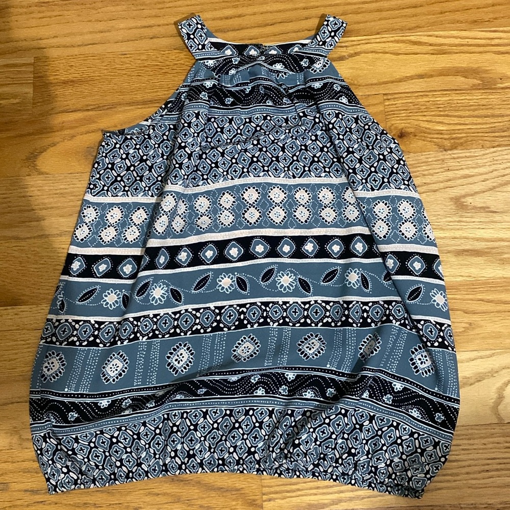 Woman’s high neck tank top by Loft